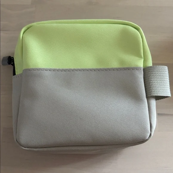 Saje Peppermint Halo, Lavender, lotion, & Peppermint Twist bundle - Picture 6 of 7